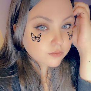 Meet your Posher, Catherine